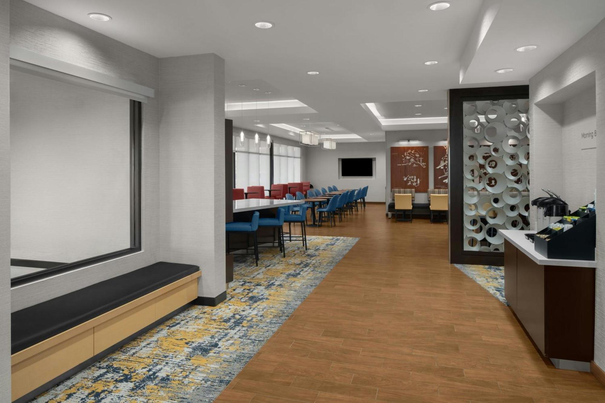 Towneplace Suites By Marriott Carlsbad Exterior photo